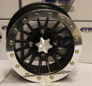 Диск для квадроцикла ITP SD Series Beadlock (15х7 4х137) 15SDS18BX