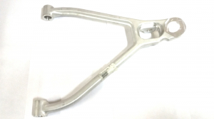 Рычаг правый верхний передний оригинальный для квадроциклов Can-Am Outlander 706200403