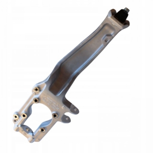 Кулак поворотный правый для BRP Can-am Maverick R 715010037 706204912  715010171