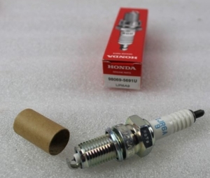 Свеча зажигания квадроцикла Honda TRX500 FA FPA FGA 01+ 98069-5691U NGK IJR6A9 98069-5691U 980695691U