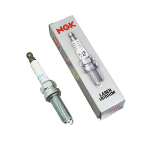 Свеча зажигания квадроцикла Honda 1000 Pioneer ‎31909-HL4-003 SILMAR7A9S