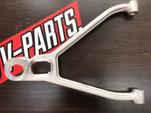 Рычаг передний верхний правый для BRP Can-Am Renegade G1 706200603 706200764